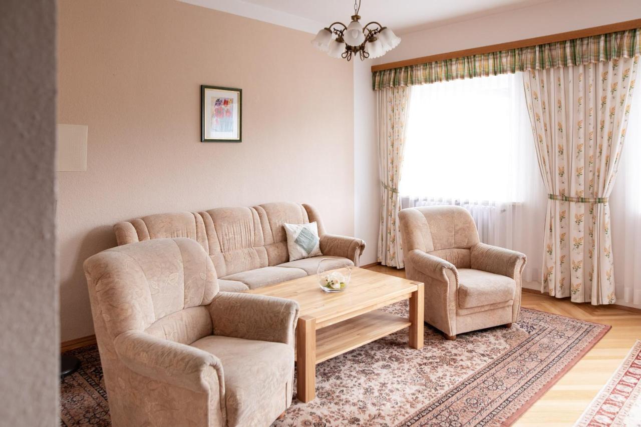 Haus Am Berg Apartment เบิร์ชเทสกาเดน ภายนอก รูปภาพ