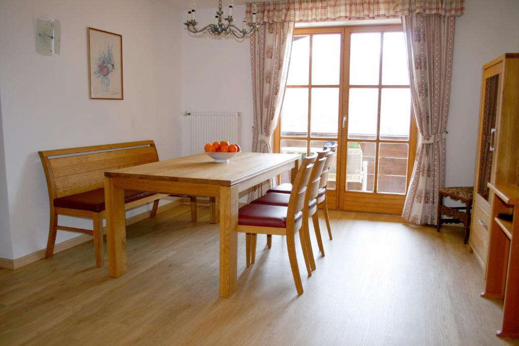 Haus Am Berg Apartment เบิร์ชเทสกาเดน ห้อง รูปภาพ